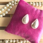 BRINCO BJ GOTA PÉROLA CHARM