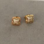 BRINCO TREVO PREMIUM DOURADO